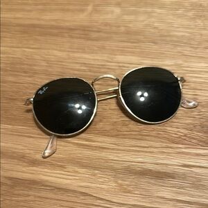 Ray-Ban Black and Gold Round Sunglasses